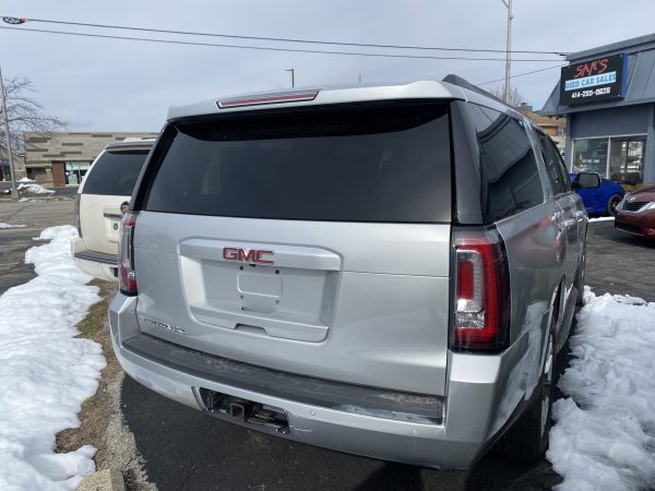 GMC yukon - Image 3